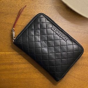 Small leather quilted wallet